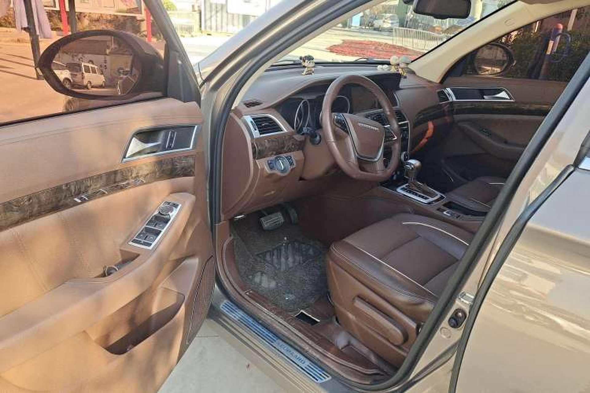 Used Leopaard CS10 2017 1.5T CVT Luxury Model Interior 3