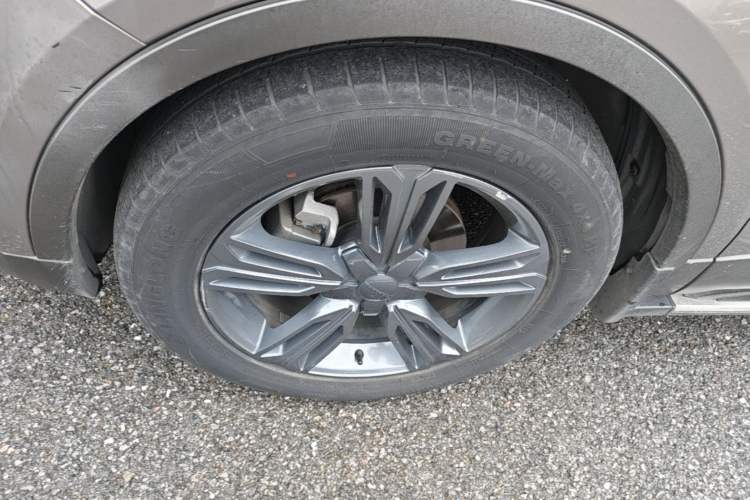 Used Leopaard CS10 2017 2.0T Automatic Urban Version Left Front Wheel Hub