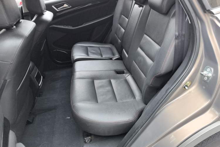 Used Leopaard CS10 2017 1.5T Manual Prestige Model Left Rear Seat
