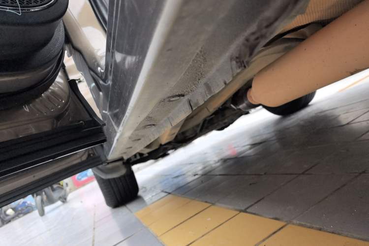 Used Leopaard CS10 2017 1.5T Manual Prestige Model Left Side Sill