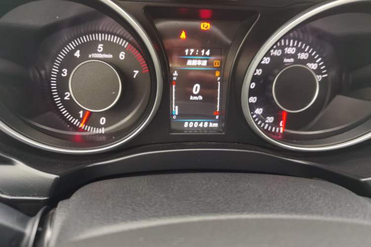 Used Leopaard CS10 2017 1.5T Manual Elite Version Odometer Close Up