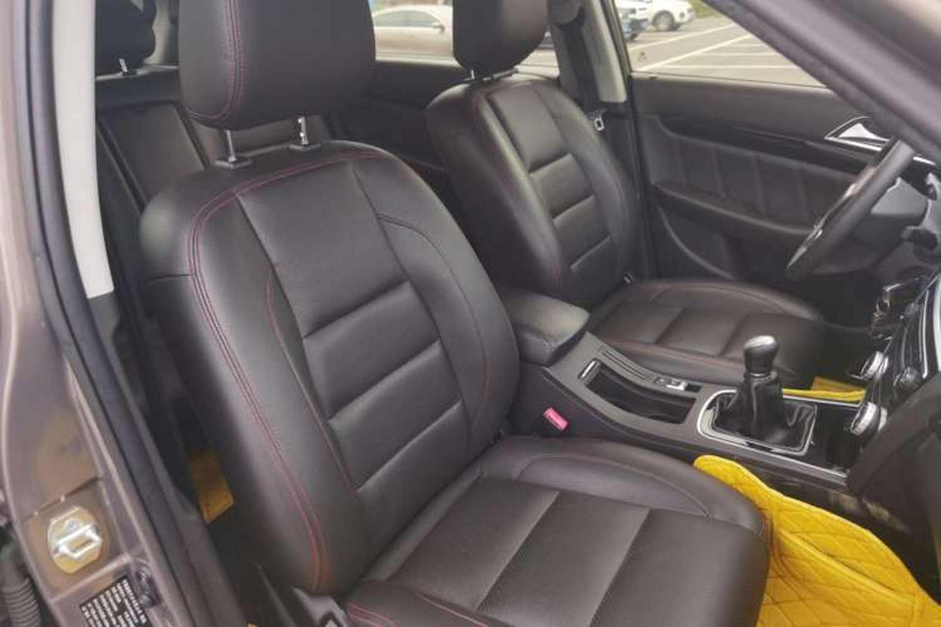 Used Leopaard CS10 2017 1.5T Manual Elite Version Right Front Seat