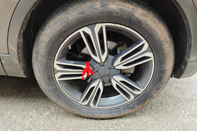 Used Leopaard CS10 2017 2.0T Automatic Luxury Model Right Front Wheel Hub