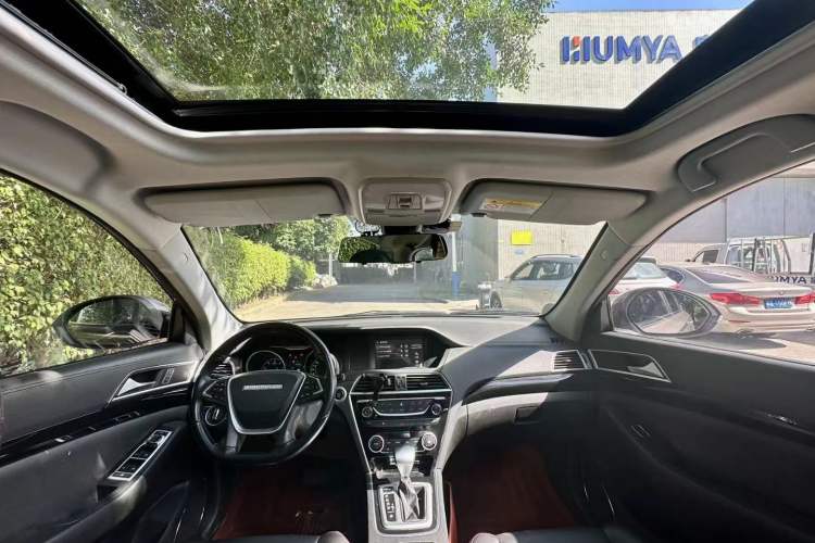 Used Leopaard CS10 2017 1.5T CVT Luxury Model Interior 3