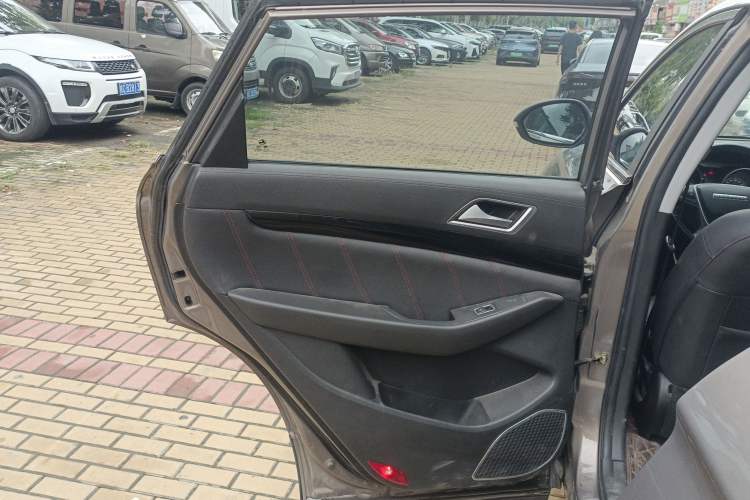 Used Leopaard CS10 2017 1.5T CVT Luxury Model Left Rear Door Interior