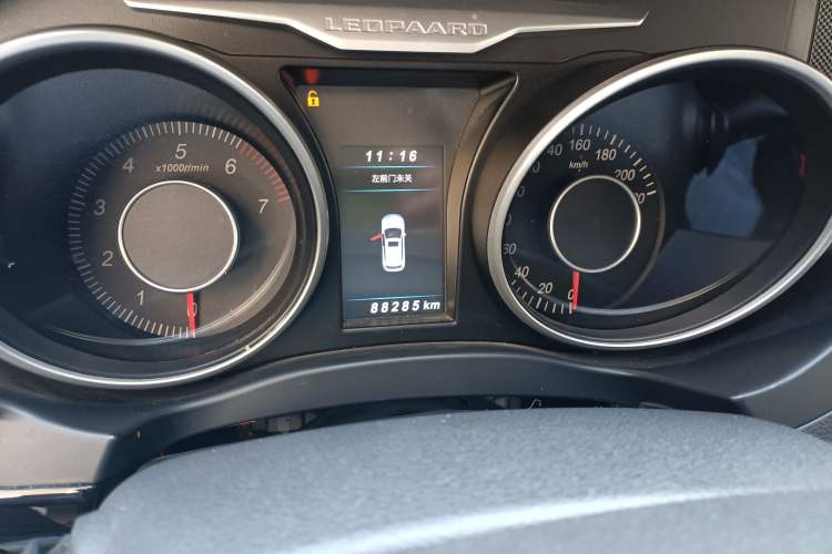 Used Leopaard CS10 2017 1.5T CVT Luxury Model Odometer Close Up