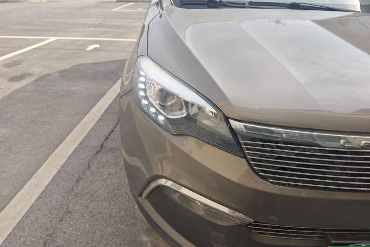 Used Leopaard CS10 2017 2.0T Automatic Luxury Model Right Front Headlight