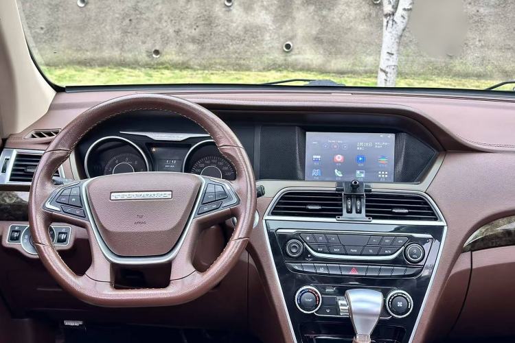 Used Leopaard CS10 2017 2.0T Automatic Luxury Model Audio And AC Panel
