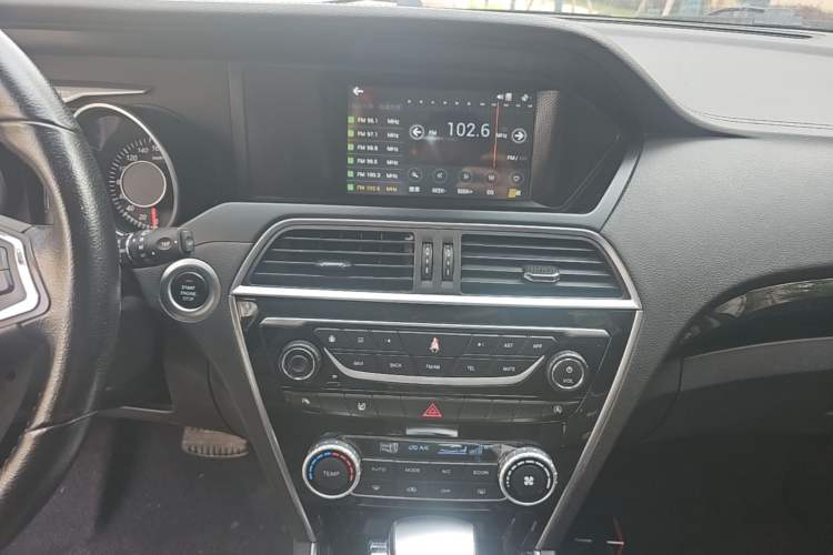 Used Leopaard CS10 2017 1.5T CVT Luxury Model Audio And AC Panel