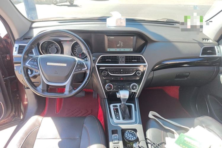 Used Leopaard CS10 2017 1.5T CVT Luxury Model Center Console