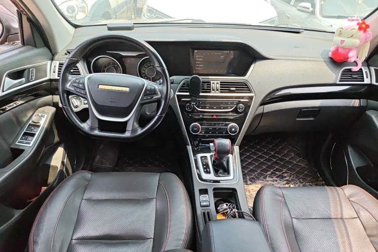 Used Leopaard CS10 2017 2.0T Automatic Luxury Model Center Console