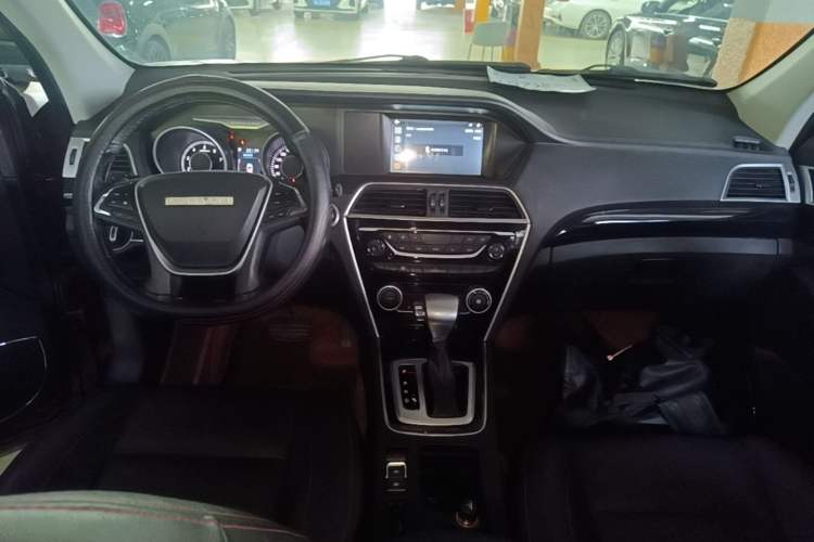 Used Leopaard CS10 2017 2.0T Automatic Urban Version Center Console