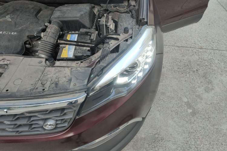 Used Leopaard CS10 2017 2.0T Automatic Luxury Model Engine Bay Left