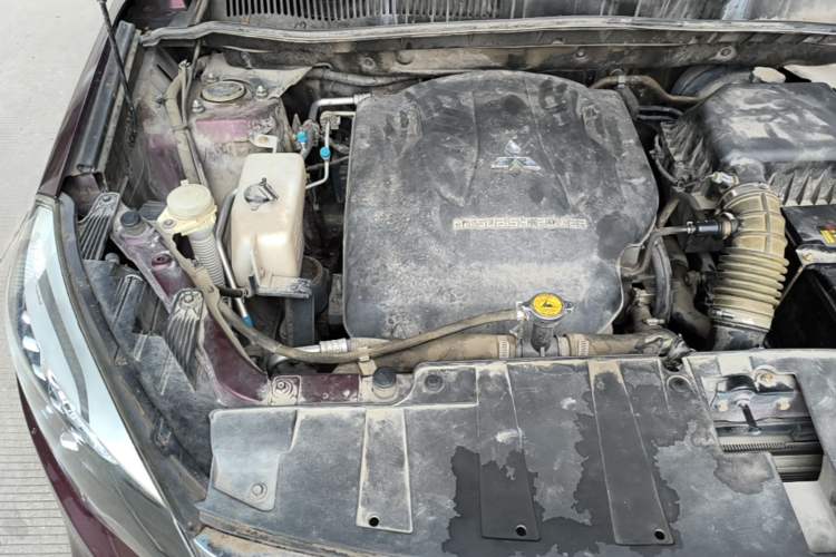 Used Leopaard CS10 2017 2.0T Automatic Urban Version Engine Bay Right