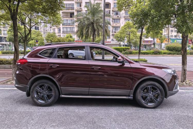 Used Leopaard CS10 2017 2.0T Automatic Urban Version Exterior 3