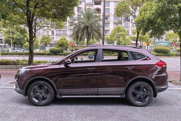 Used Leopaard CS10 2017 2.0T Automatic Urban Version Exterior 4