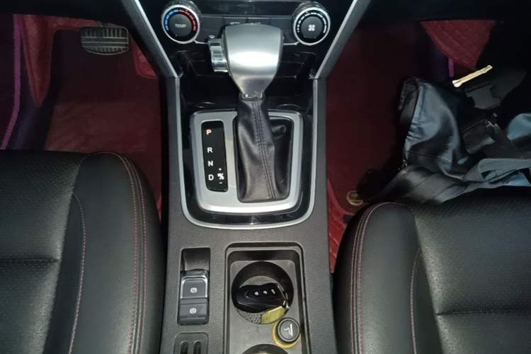 Used Leopaard CS10 2017 2.0T Automatic Urban Version Gear Lever
