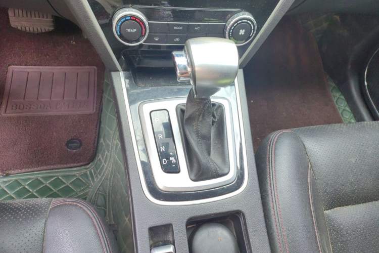 Used Leopaard CS10 2017 2.0T Automatic Urban Version Gear Lever