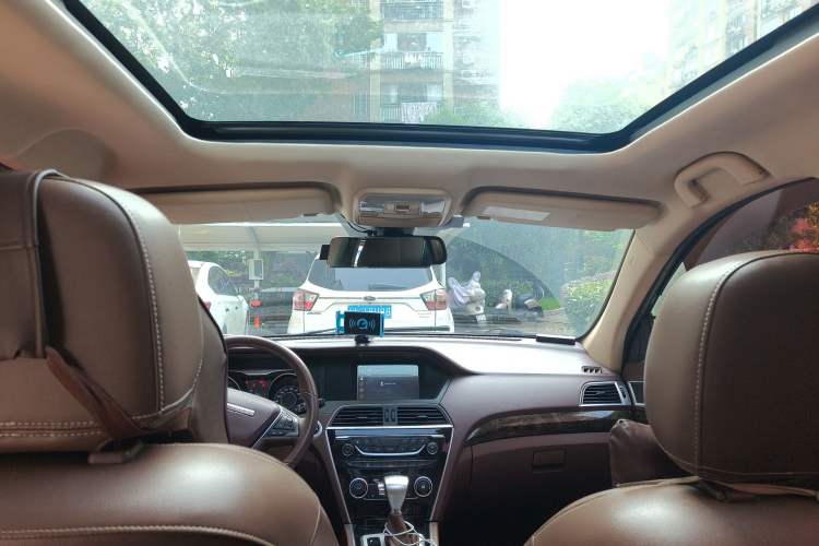 Used Leopaard CS10 2017 2.0T Automatic Luxury Model Headliner