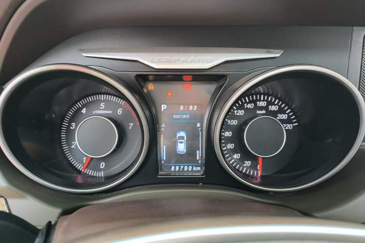 Used Leopaard CS10 2017 2.0T Automatic Urban Version Instrument Cluster