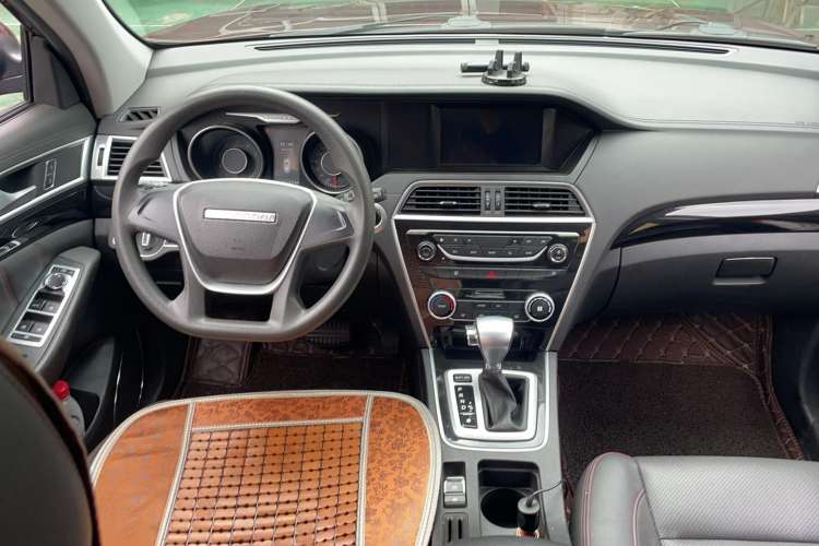 Used Leopaard CS10 2017 1.5T CVT Elite Model Interior 2