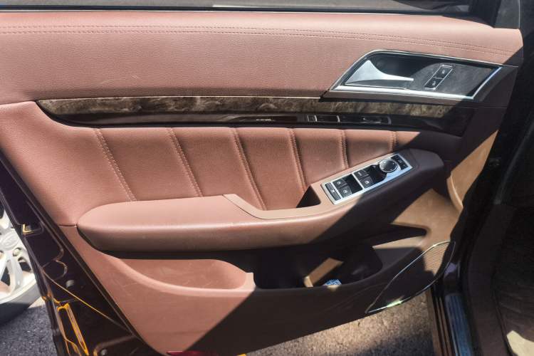 Used Leopaard CS10 2017 2.0T Automatic Luxury Model Interior 5