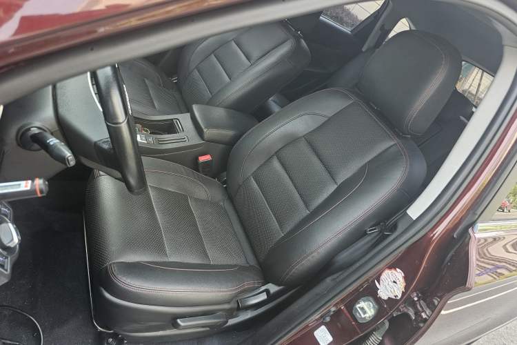 Used Leopaard CS10 2017 1.5T CVT Luxury Model Left Front Seat