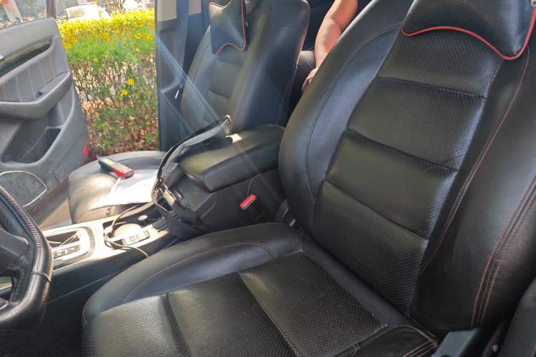 Used Leopaard CS10 2017 1.5T CVT Luxury Model Left Front Seat