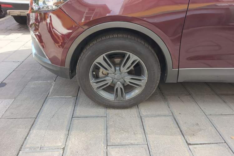 Used Leopaard CS10 2017 2.0T Automatic Urban Version Left Front Wheel Hub