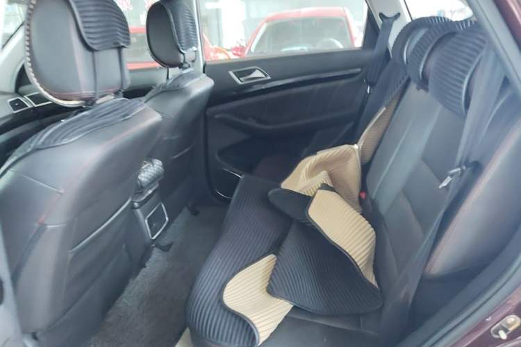 Used Leopaard CS10 2017 1.5T CVT Elite Model Left Rear Seat