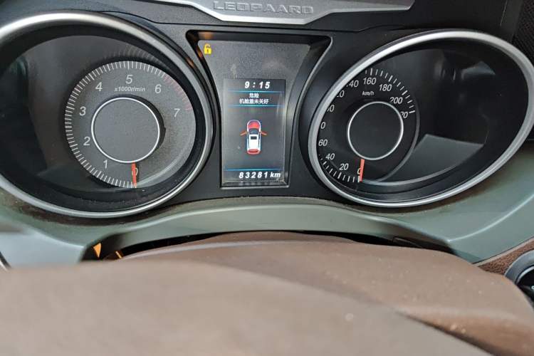 Used Leopaard CS10 2017 1.5T CVT Luxury Model Odometer Close Up