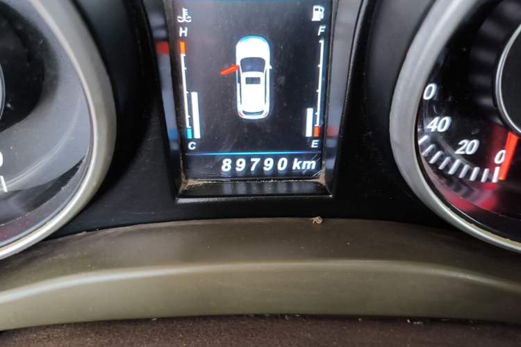 Used Leopaard CS10 2017 2.0T Automatic Urban Version Odometer Close Up