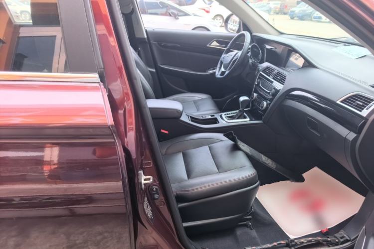 Used Leopaard CS10 2017 1.5T CVT Luxury Model Right Front Seat
