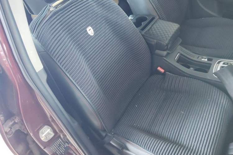 Used Leopaard CS10 2017 1.5T CVT Elite Model Right Front Seat