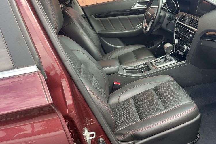 Used Leopaard CS10 2017 1.5T CVT Luxury Model Right Front Seat