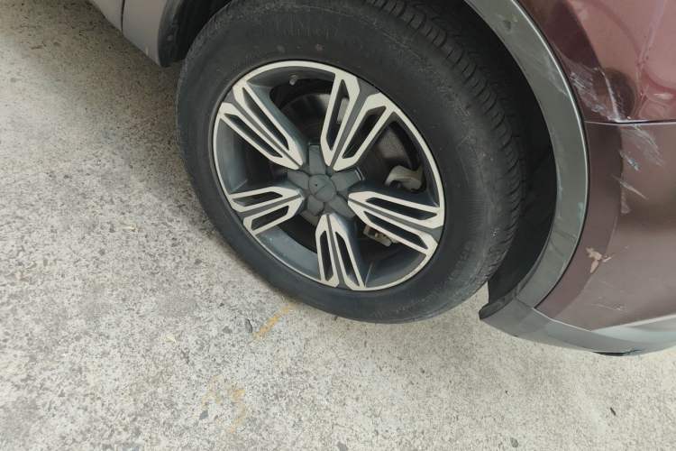Used Leopaard CS10 2017 2.0T Automatic Luxury Model Right Front Wheel Hub