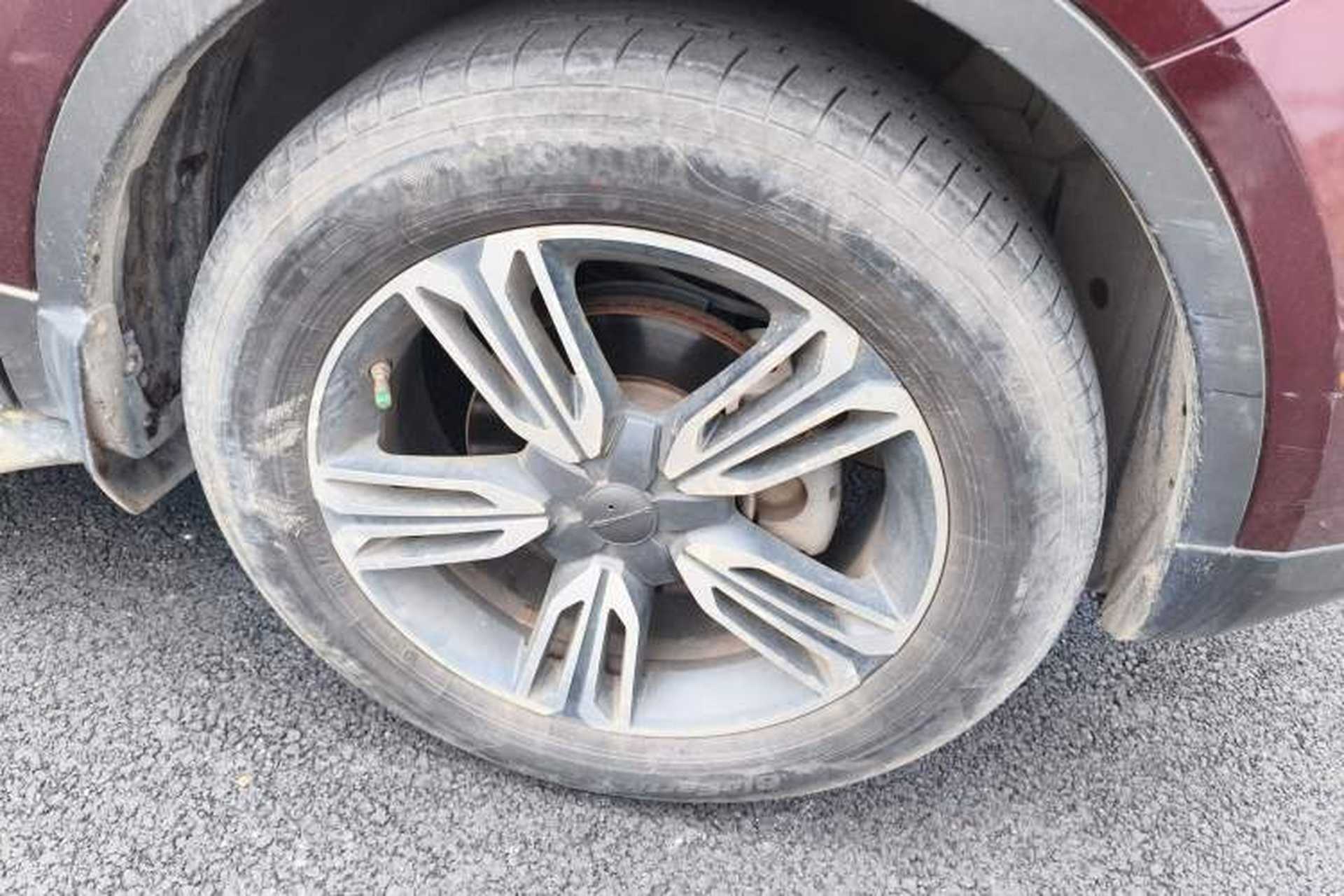Used Leopaard CS10 2017 2.0T Manual Excellence Edition Right Front Wheel Hub