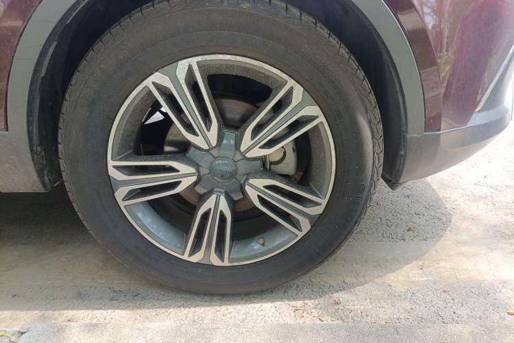Used Leopaard CS10 2017 2.0T Automatic Luxury Model Right Front Wheel Hub