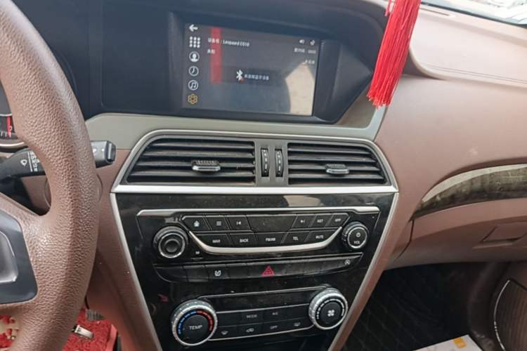 Used Leopaard CS10 2017 1.5T Manual Elite Version Audio And AC Panel