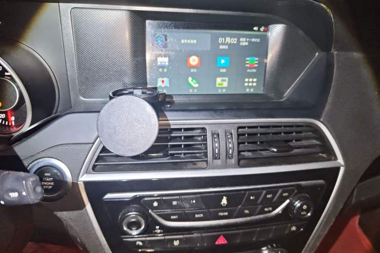 Used Leopaard CS10 2017 1.5T CVT Luxury Model Audio And AC Panel