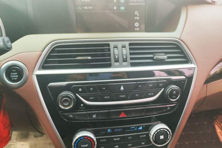 Used Leopaard CS10 2017 1.5T Manual Prestige Model Audio And AC Panel