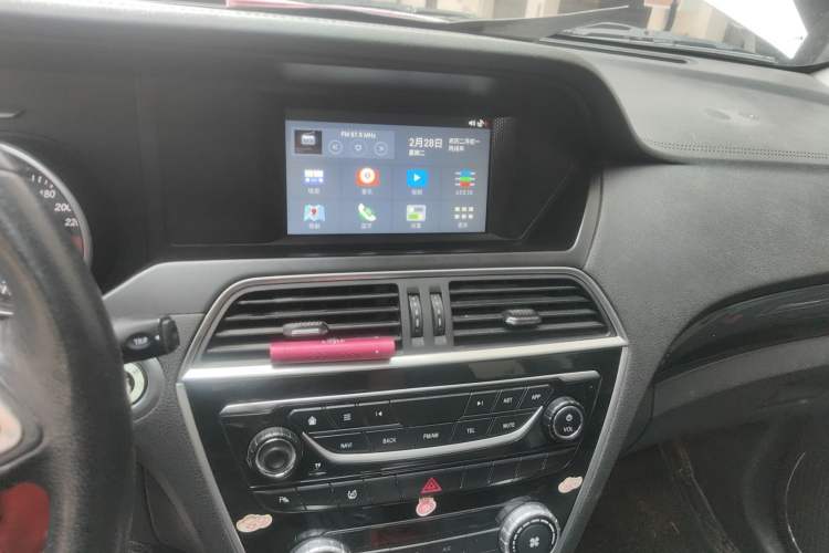 Used Leopaard CS10 2017 2.0T Automatic Urban Version Audio And AC Panel