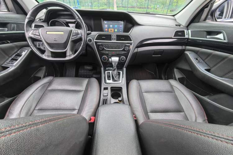Used Leopaard CS10 2017 2.0T Automatic Urban Version Audio And AC Panel