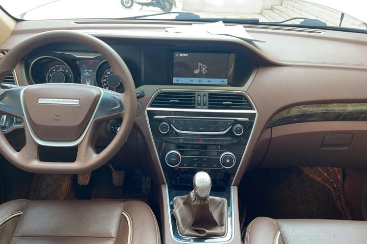 Used Leopaard CS10 2017 1.5T Manual Elite Version Center Console