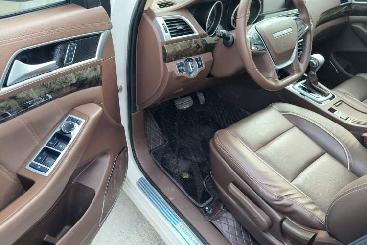 Used Leopaard CS10 2017 2.0T Automatic Urban Version Driver Seat