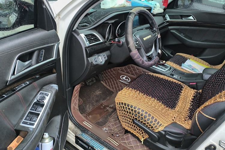 Used Leopaard CS10 2017 1.5T CVT Luxury Model Driver Seat
