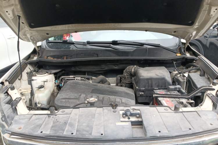 Used Leopaard CS10 2017 1.5T Manual Elite Version Engine Bay
