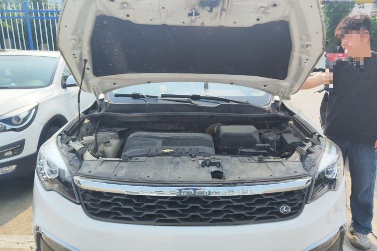 Used Leopaard CS10 2017 1.5T Manual Prestige Model Engine Bay