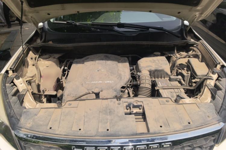 Used Leopaard CS10 2017 2.0T Manual Fashion Edition Engine Bay