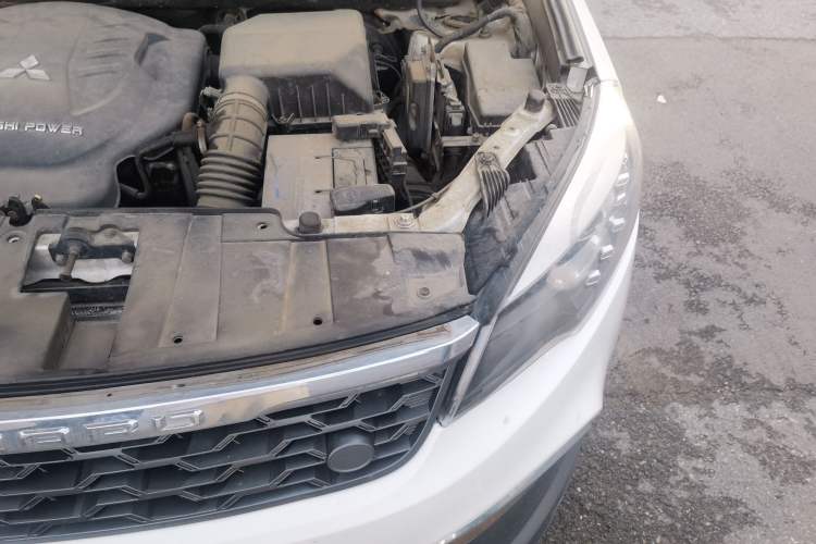 Used Leopaard CS10 2017 2.0T Automatic Urban Version Engine Bay Left